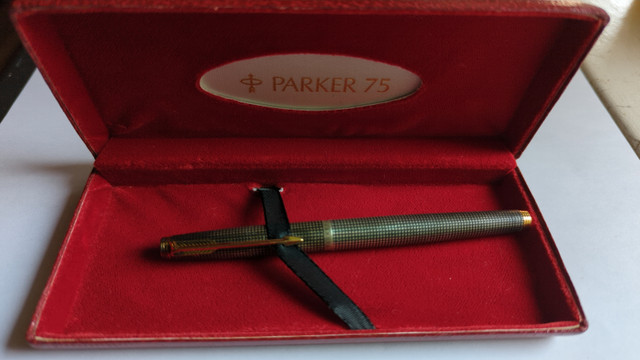 Vintage Parker 75 Sterling Silver Cisele 14k XF fountain pen