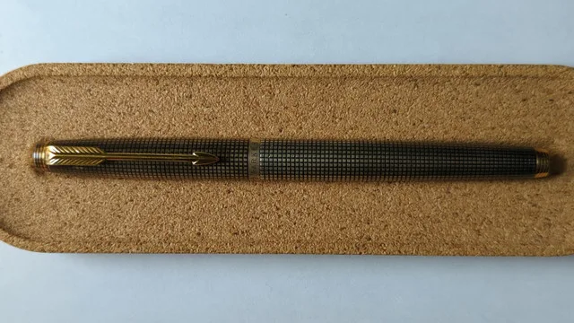 Vintage Parker 75 Sterling Silver Cisele 14k XF fountain pen image indicator(2)