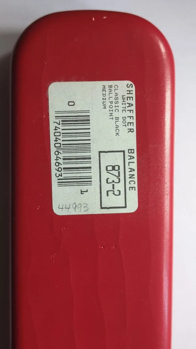 Sheaffer Balance II black & gold rollerball image indicator(5)