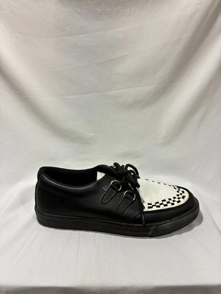 TUK-A9180 Black and White D-Ring VLK Sneaker Men's 11
