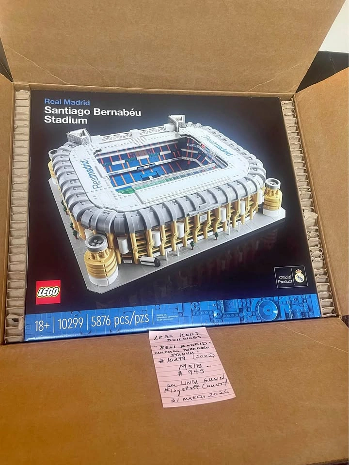 Lego Icons Real Madrid - Santiago Bernabeu Stadium