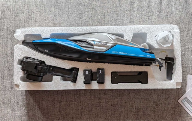 Remote Control Boat - photo 2