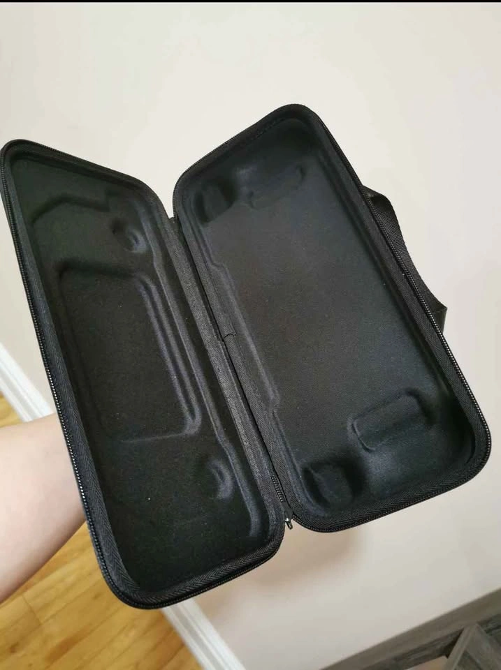 Steam Deck LCD Carrying Case - photo 3
