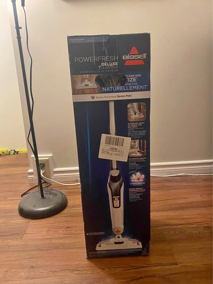 MOVE OUT SALE Bissell PowerFresh Deluxe Steam Mop