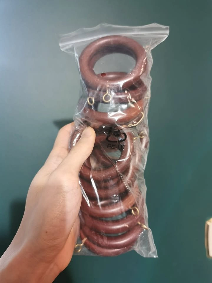Plastic Curtain Rings - photo 2