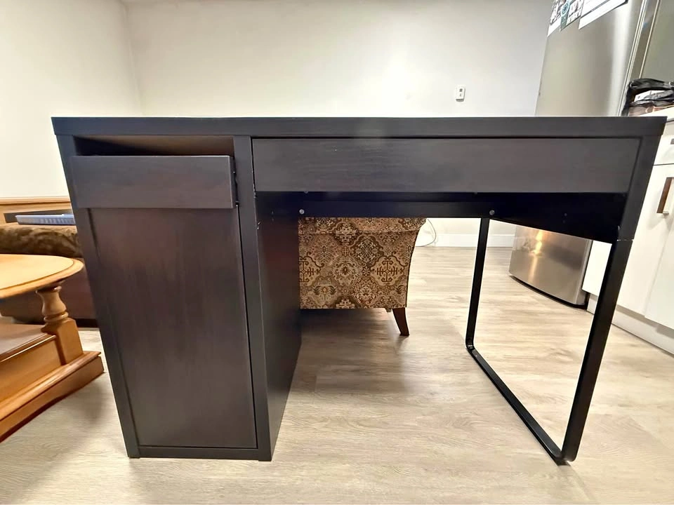 Ikea Micke Desk
