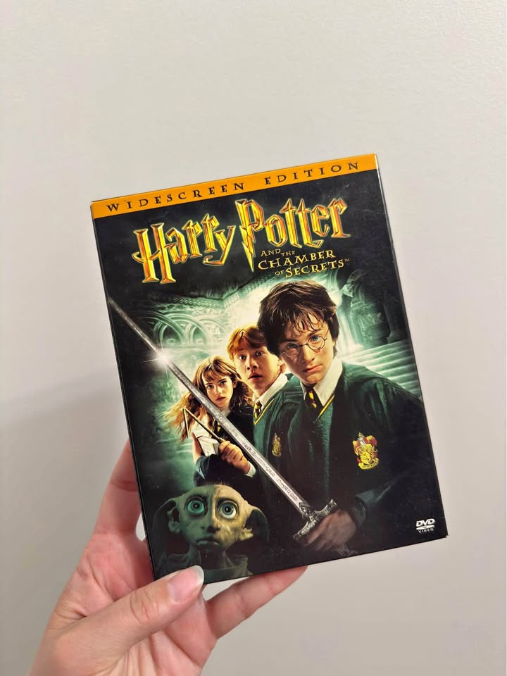 Harry Potter and the Chamber of Secrets DVD