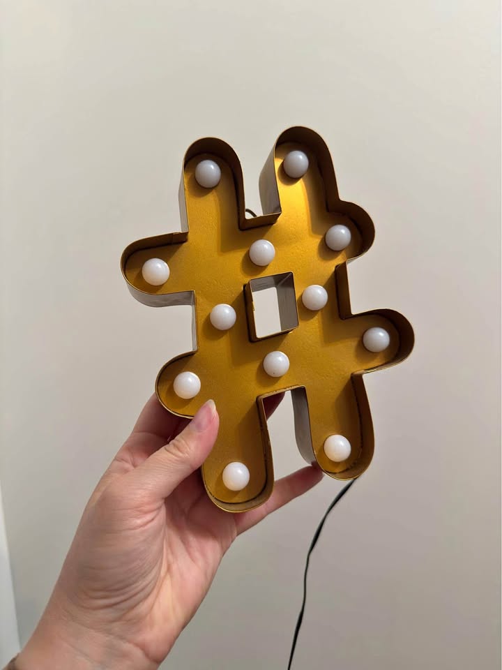 Gold hashtag lamp
