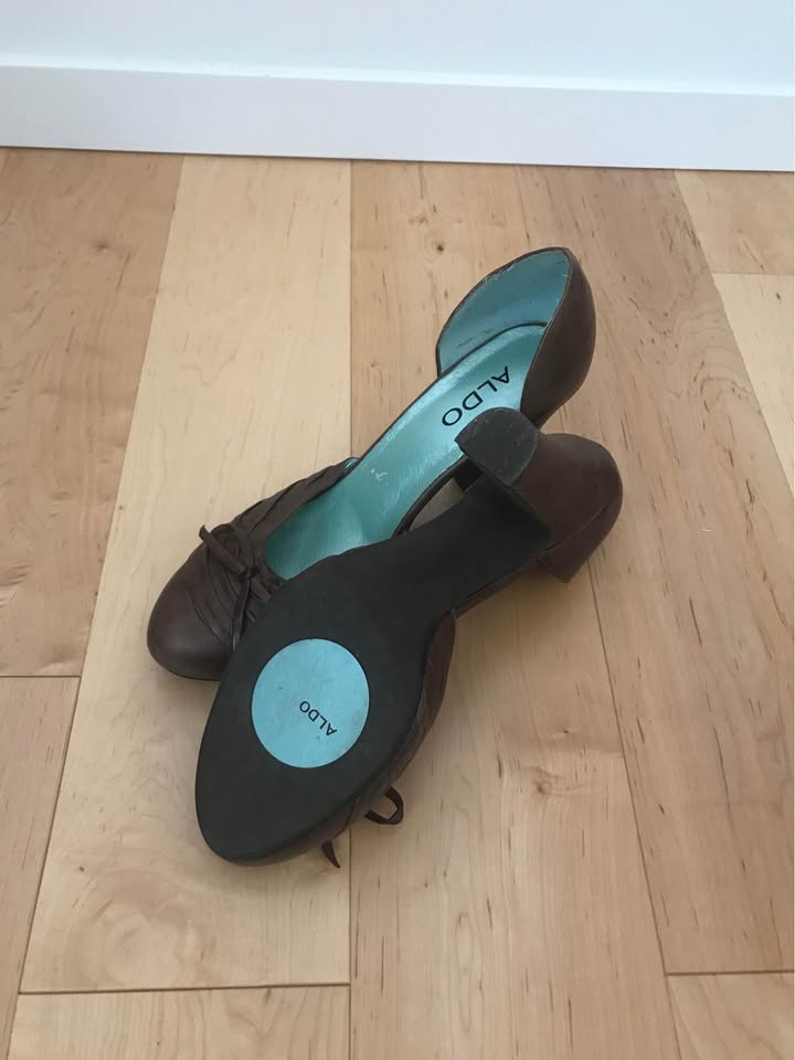 Size 9 Aldo Leather Shoes - photo 2