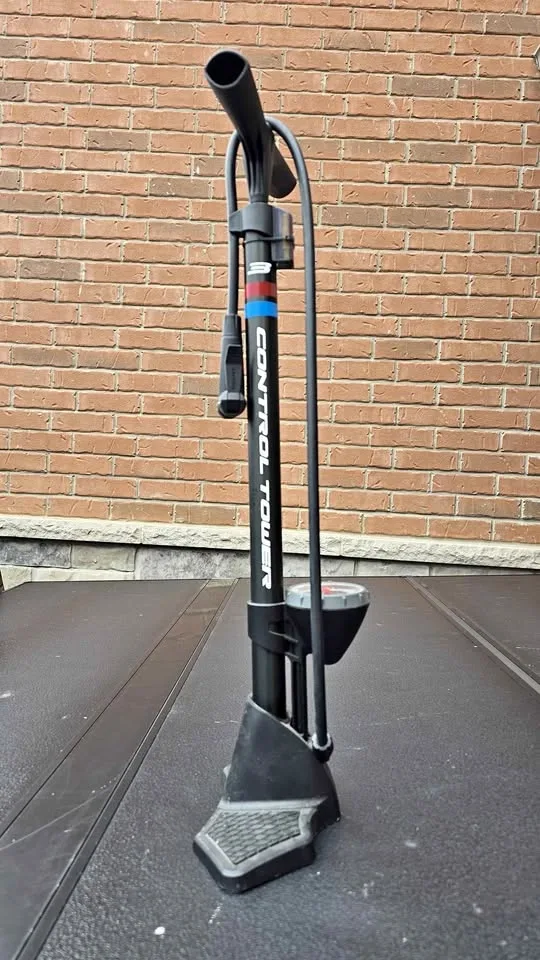 giant bicycle floor pump Beto Bike Portable - Pump with Industrial Top-Mounted Gauge & Air Bleed Button stage pressure system Floor Pump Giant Bicycle Tire