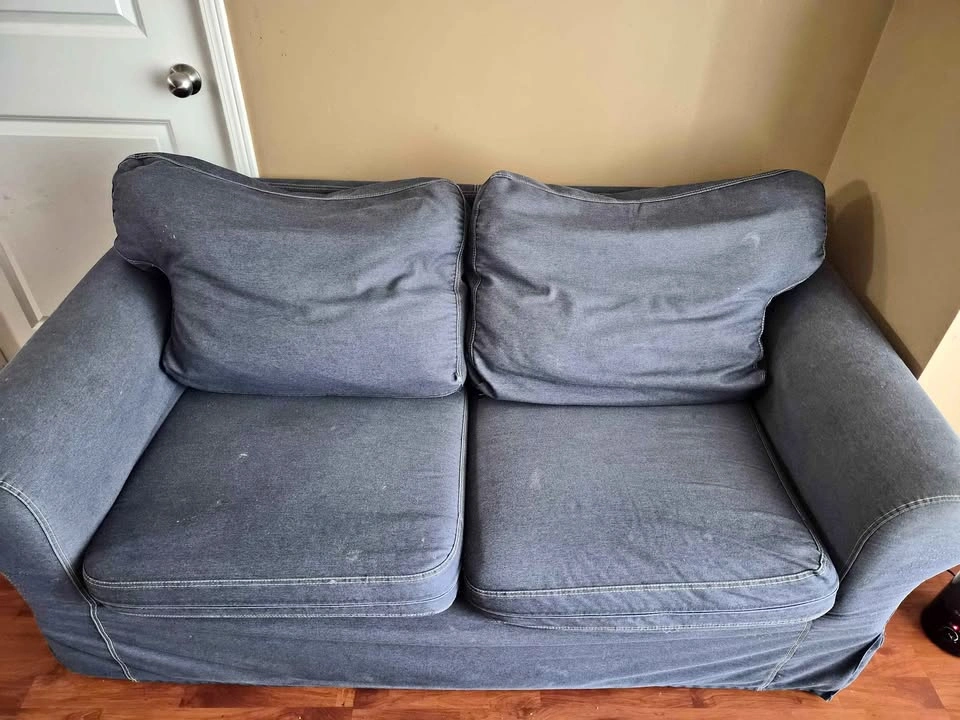Comfortable 2 Seater Sofa