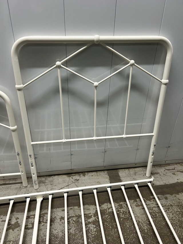 Francis Farmhouse Metal Platform Bed - TWIN - photo 4