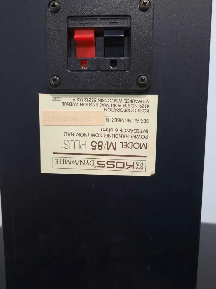 Speakers for Home Theater. Front or rear plus center image indicator(6)