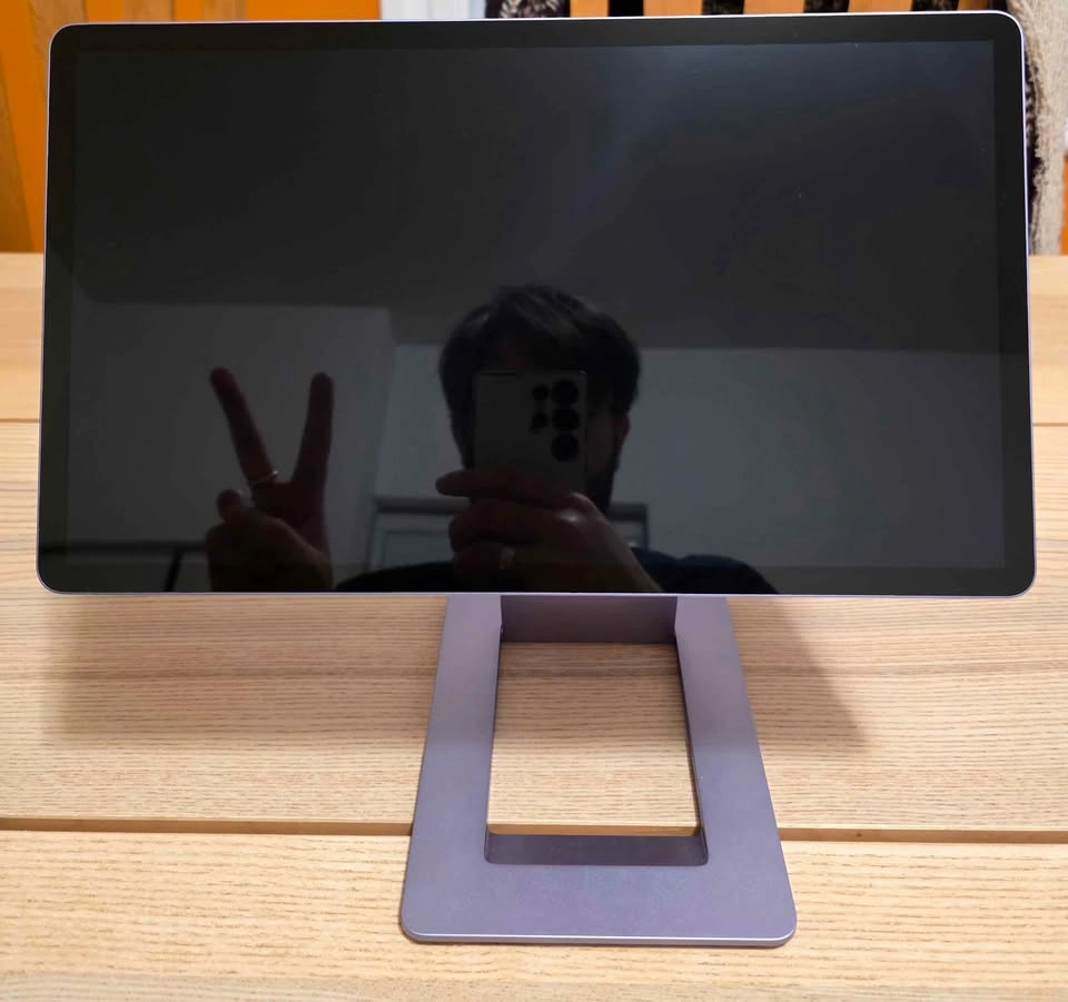 Sotsu 14" Portable Touchscreen Secondary Monitor - photo 5