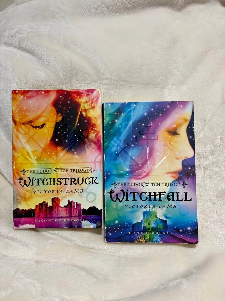 Victoria Lamb Books: The Tudor Witch Trilogy