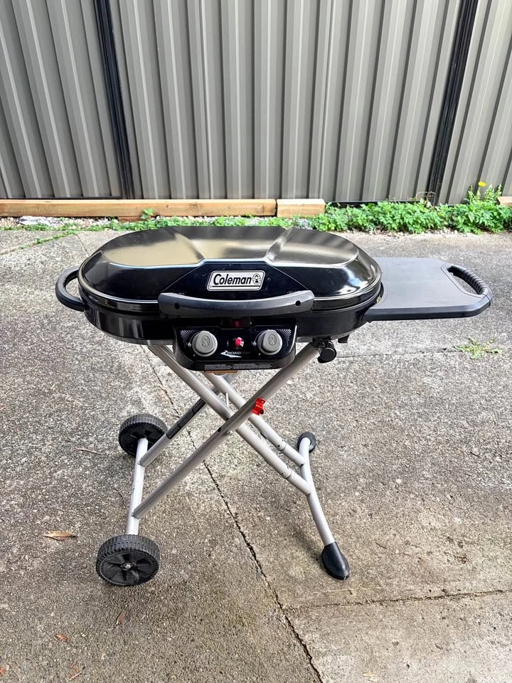 Coleman Portable BBQ Grill + Propane Tank (Half Full) & Hose