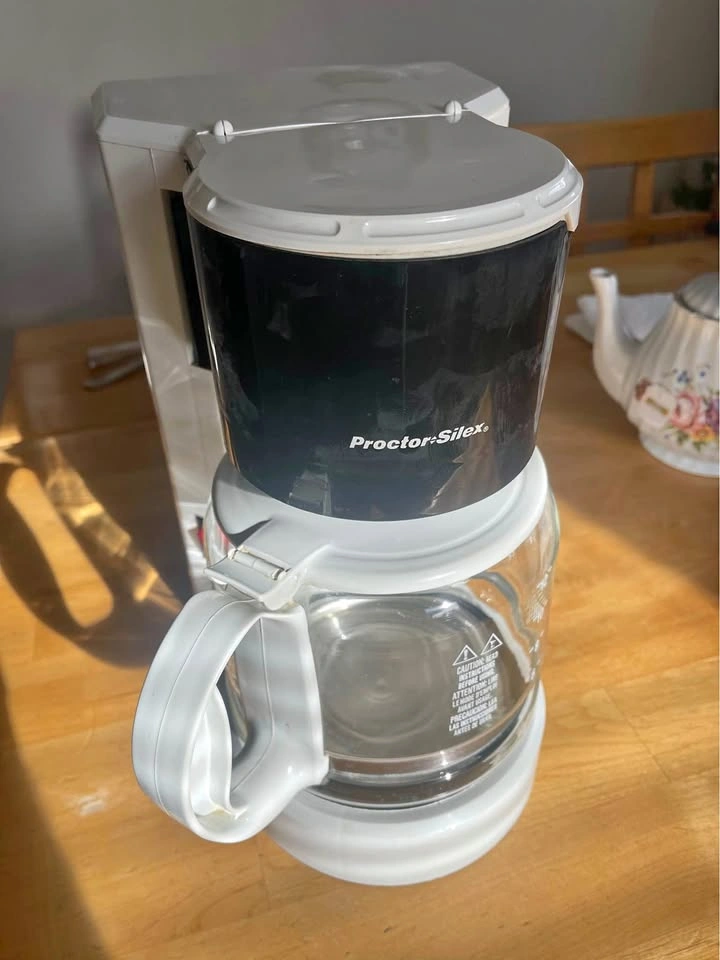 Proctor Silex 12 cup coffee maker