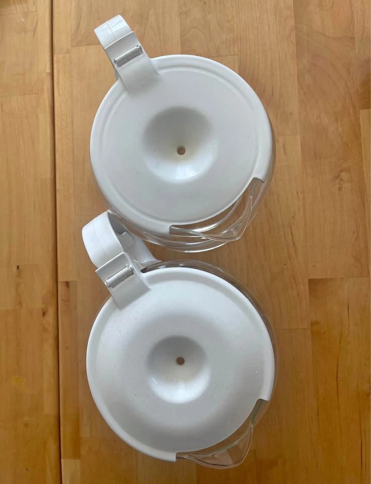 2 x 12 Cup Proctor Silex Carafes