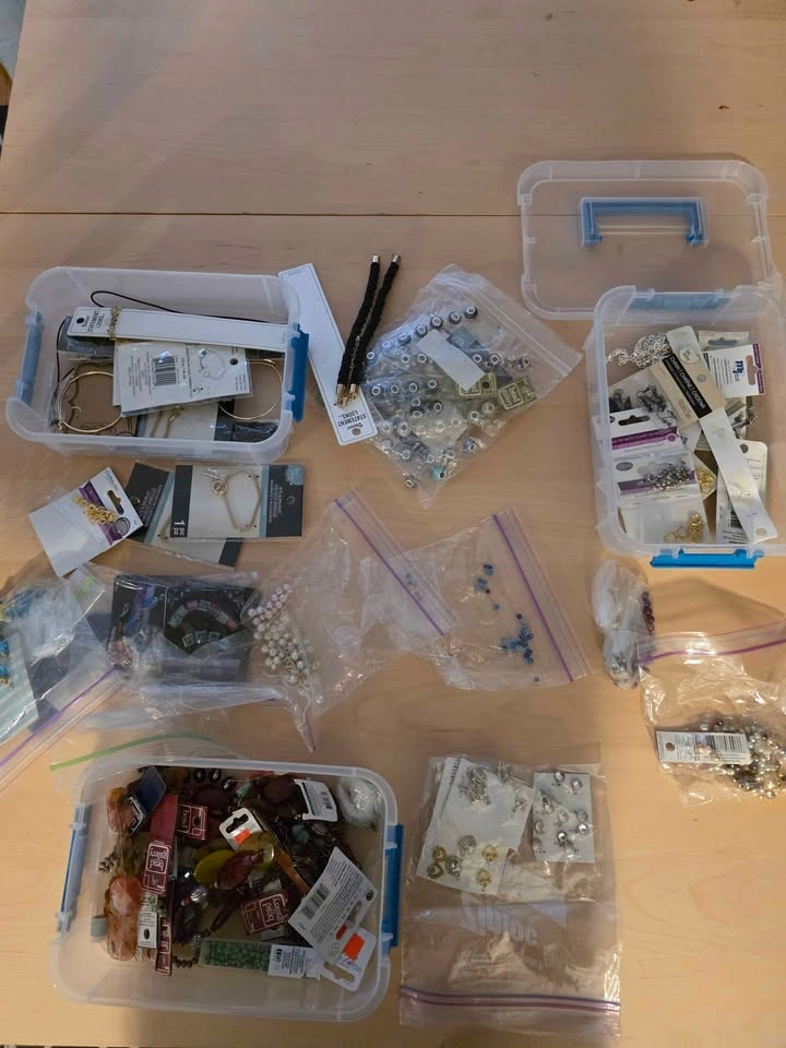 Costume jewelry making set - photo 3