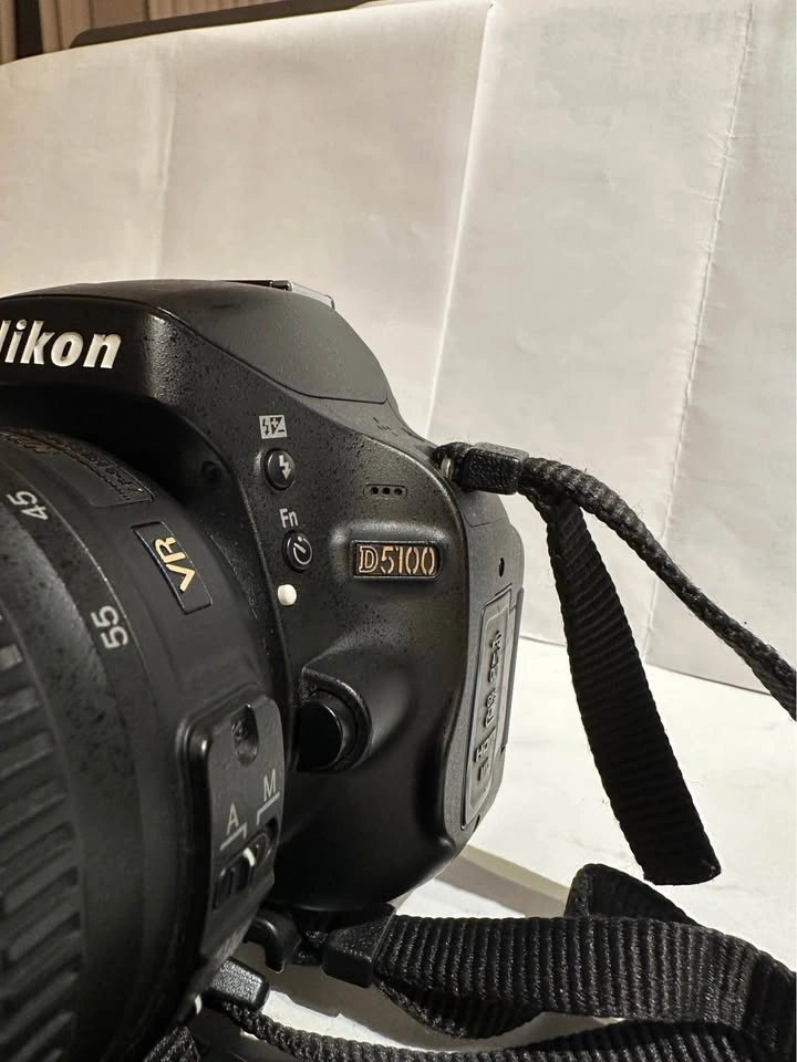 Nikon D5100 DSLR Kit — $230 - photo 3
