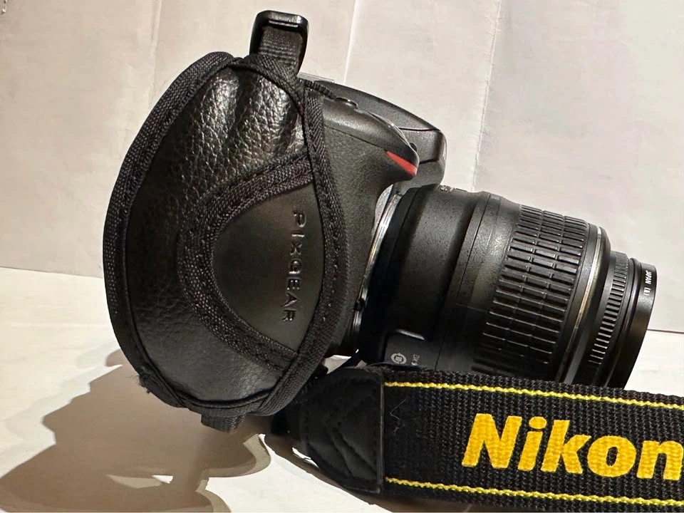 Nikon D5100 DSLR Kit — $230 - photo 5