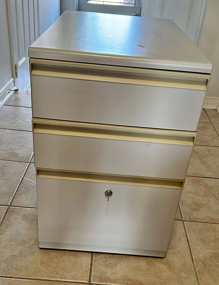 PICKUP ONLY - Pair of 3-Drawer Mobile File Cabinets - Excellent