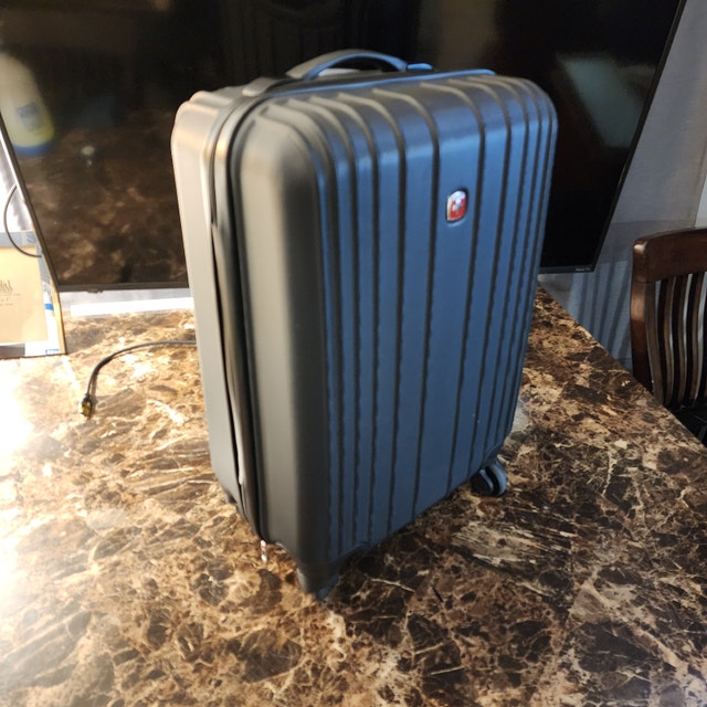 Black Rolling Hard Shell Travel Suitcase