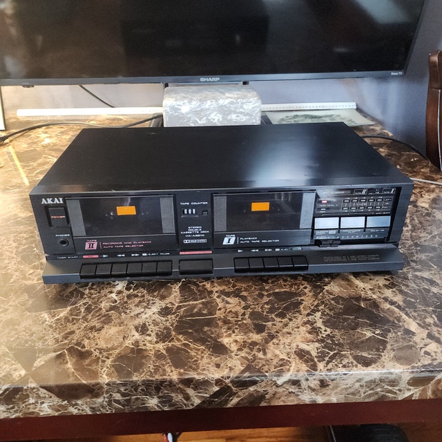 Serviced AKAI Dual Cassette Deck – New Belts – Made in Japan –