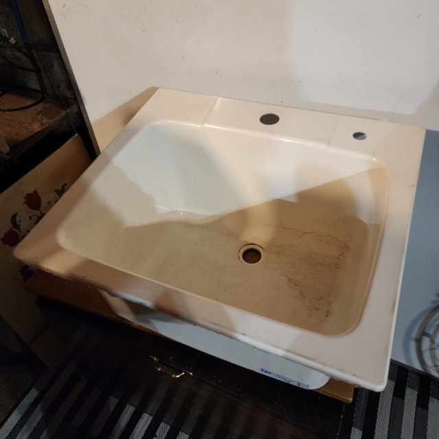 Large Heavy Composite Sink - White