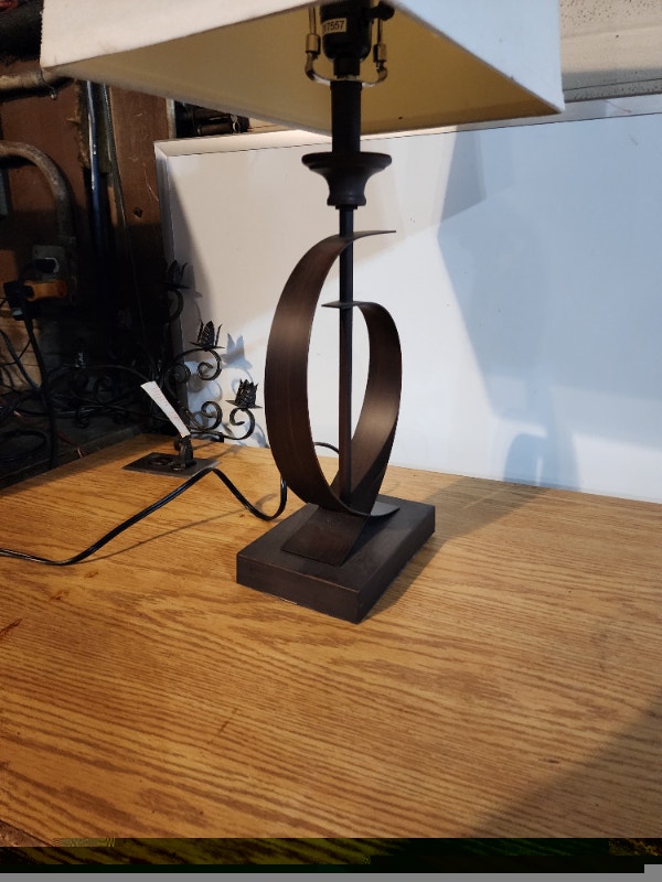 Table lamp with shade metal - photo 5