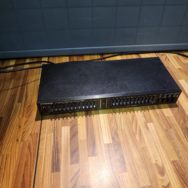 Pyramid Equalizer SEA-6600 RCA 12 Band EQ - photo 3
