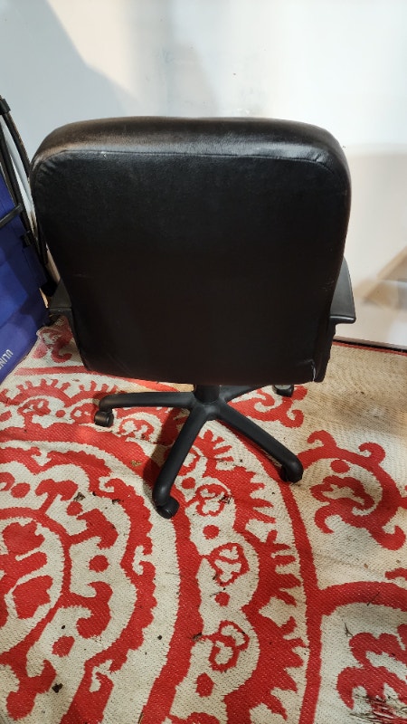 Black Leather-Like Rolling Office Chair - photo 5