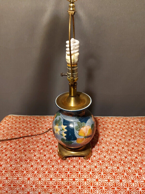 Brass Flower Lamp Tri Light 24inch Tall - photo 3