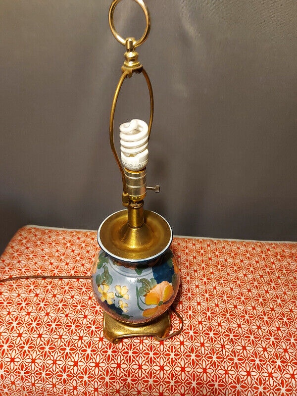 Brass Flower Lamp Tri Light 24inch Tall - photo 5