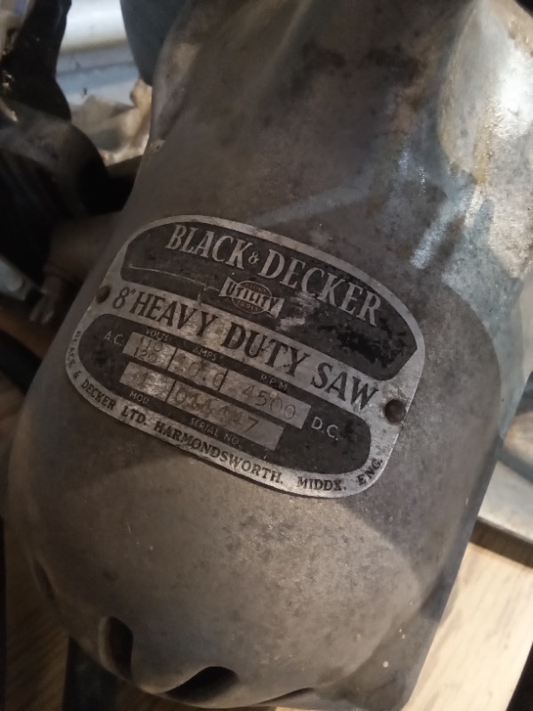 Vintage Black & Decker 8'' Circular Saw Model 011447 - photo 2
