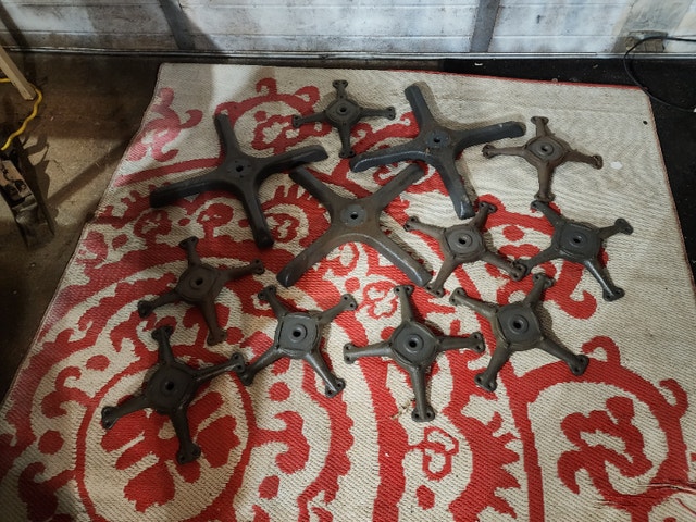 Cast Iron Table Base Mountable Feet