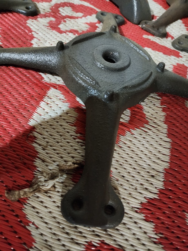 Cast Iron Table Base Mountable Feet - photo 3