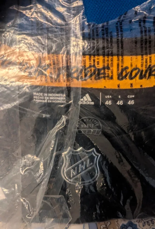 Adidas x Drew House Maple Leafs Authentic Jersey image indicator(2)