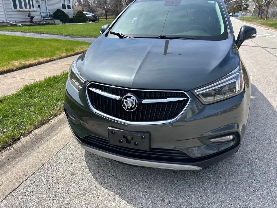 2018 Buick Encore Essence Sport Utility 4D - photo 3