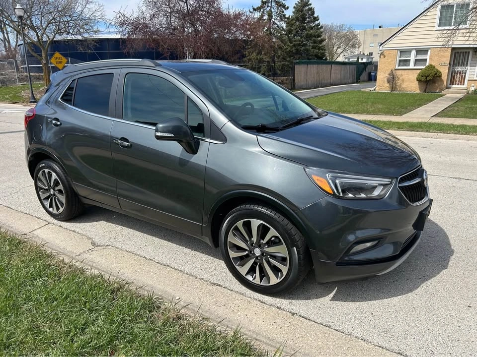 2018 Buick Encore Essence Sport Utility 4D - photo 4