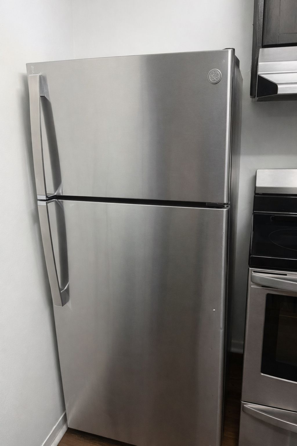 Stainless steel refrigerator