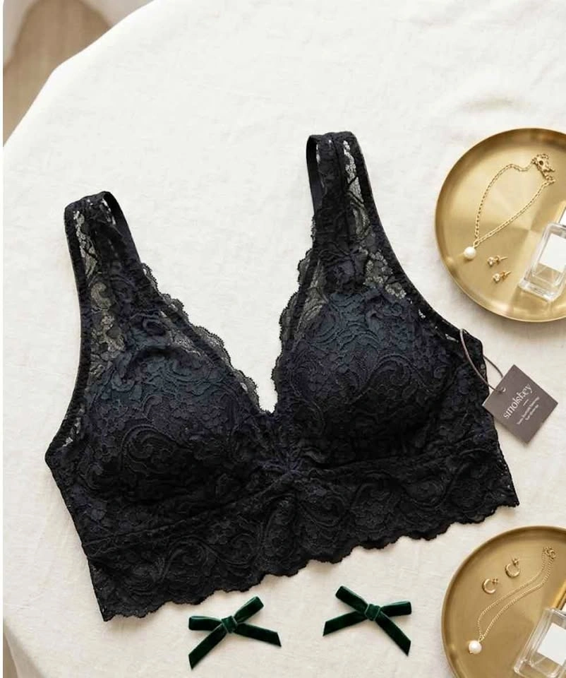 Elegant Black Lace Bralette - Stylish & Comfortable, Size L