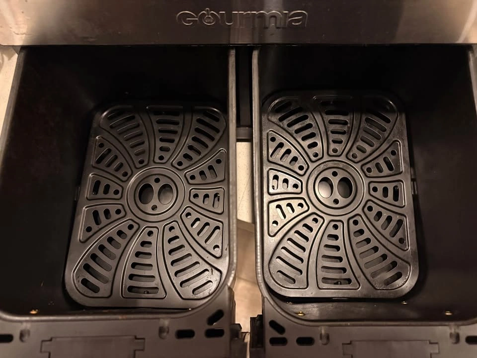 Gourmia Dual Basket Air Fryer - photo 2