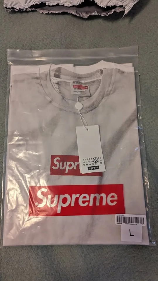 Supreme x Maison Margiela MM6 Box Logo Tee - Size L thumbnail