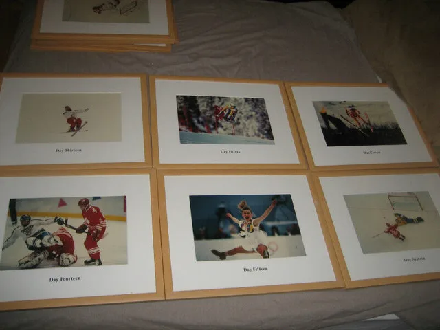 Lillihammer Olymp Framed Photos + Bobblehead image indicator(3)