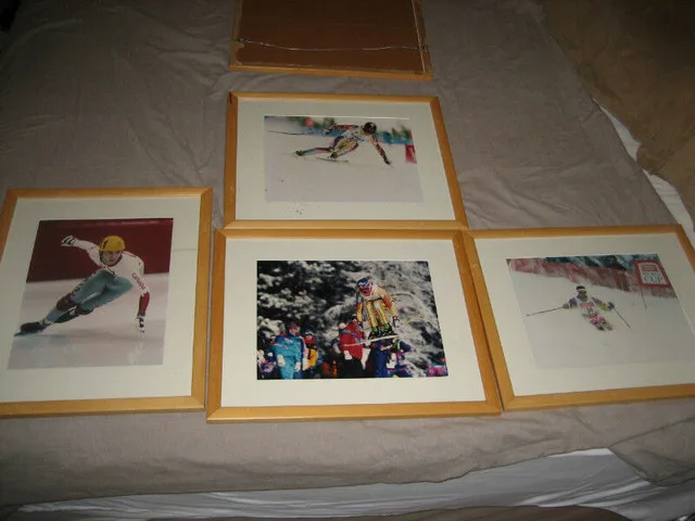 Lillihammer Olymp Framed Photos + Bobblehead image indicator(5)