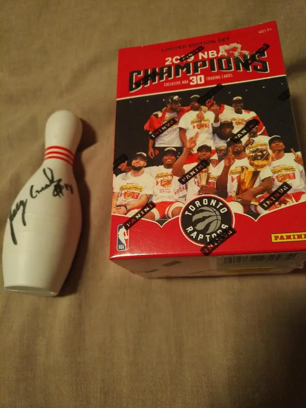 RARE Blue Jays/Raptors/Leafs Items image indicator(8)