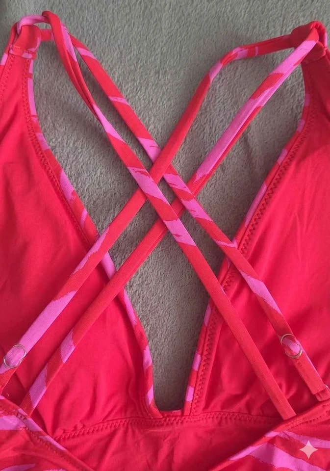 Seafolly Australia Skin Deep V One Piece NWT - photo 2