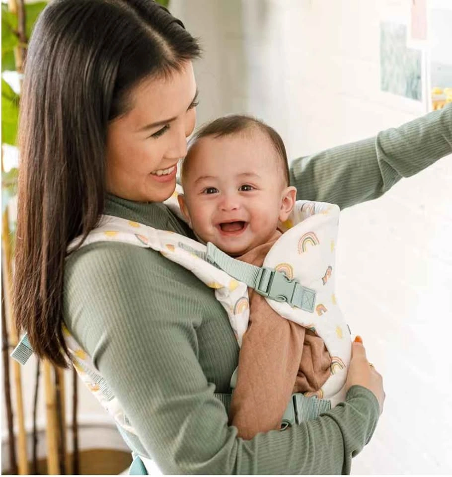 Stylish Rainbow Print Ergonomic Baby Carrier – Comfort for Mom & - photo 2