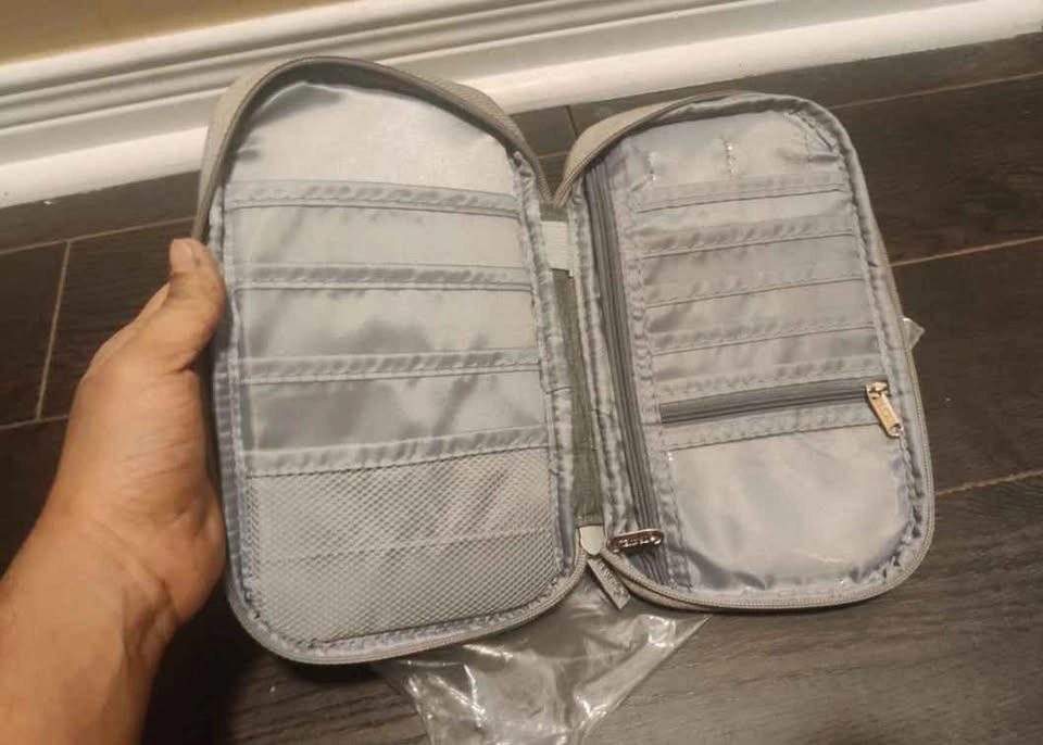 Brand new travel Organizer/passport and card holder organizer in - photo 2